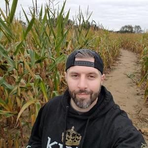 Meet your Posher, Michael